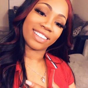 Meet your Posher, Janetta